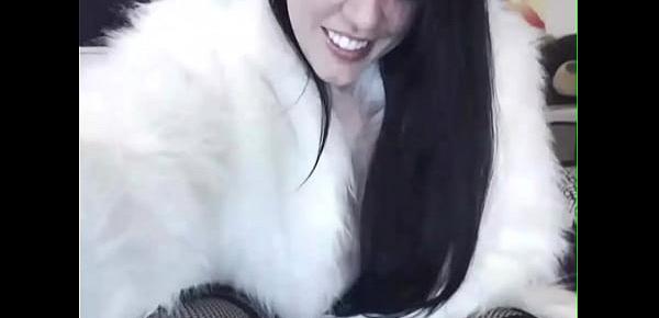 Hot amateur selling her old mink coat and fucked by pawn man